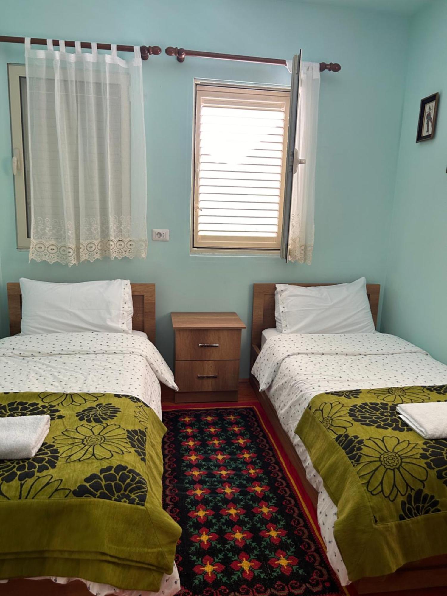Vita Guesthouse Bajram Curri Экстерьер фото